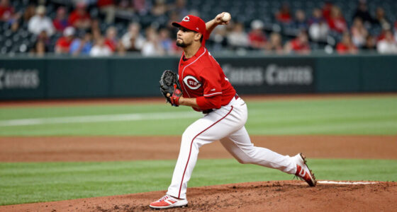 Rhett Lowder leads Reds into series opener against Pirates