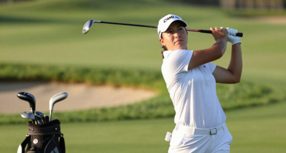 Rickie Fowler and Co. torch new DGC in Round 1; one pro flirts with 59
